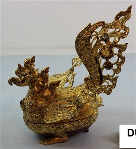 Image description is not available for DU2010.5.240a-b